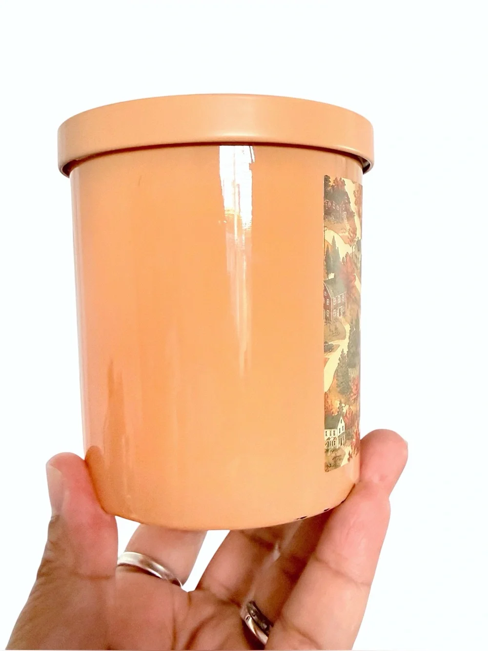 Leoben Company Vanilla Pumpkin Scented Candle